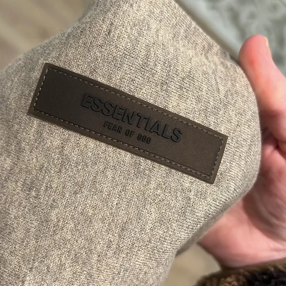 BRAND NEW Fear of God Essentials Dark Oatmeal Hoodie Sweatshirt XS XSmall - Picture 11 of 15